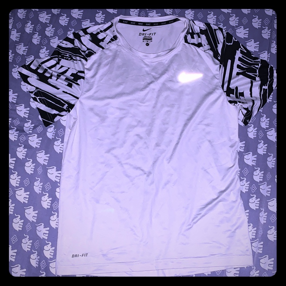 Nike Dri-Fit Shirt